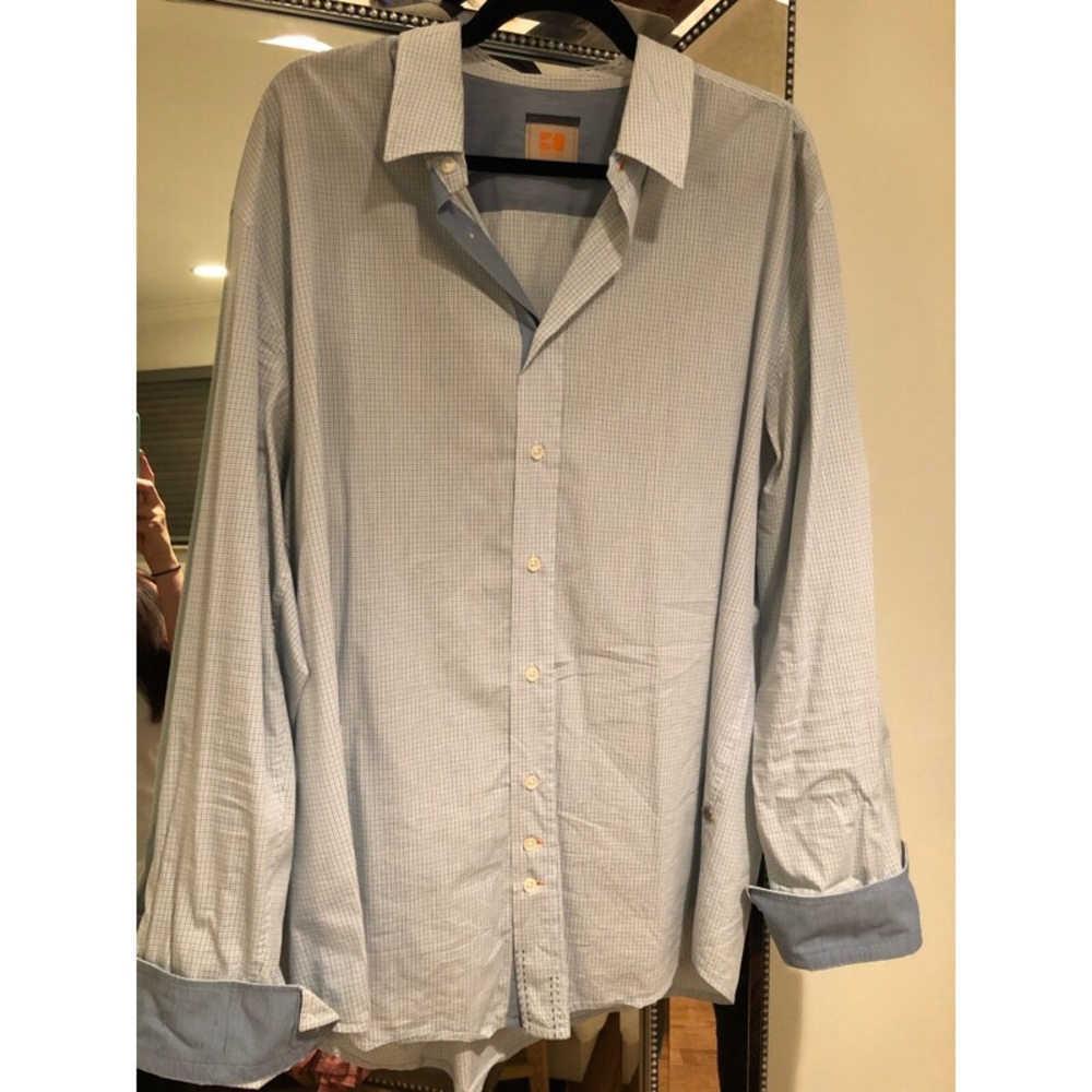 Huge Boss dress shirt
